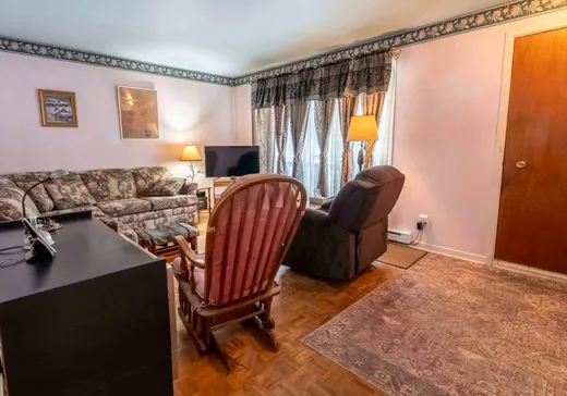 Maison à vendre - 31 Rue Cedar, Granby, J2G 4L3