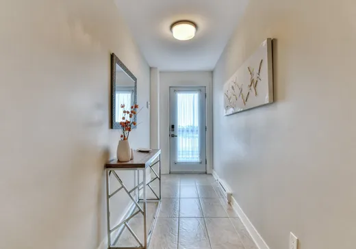 Condo à vendre - 3219 Boul. des Pins, Sainte-Marthe-sur-le-Lac, J0N 1P0