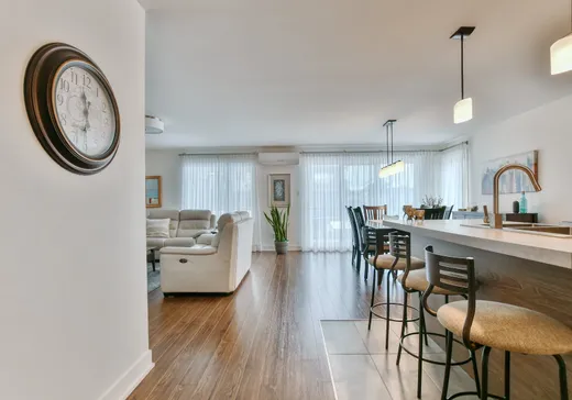 Condo à vendre - 3219 Boul. des Pins, Sainte-Marthe-sur-le-Lac, J0N 1P0