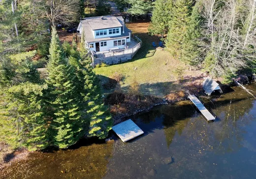 Maison à vendre - 2005 Ch. du Lac-Marsan O., Rivière-Rouge, J0T 1T0