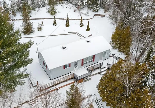 Maison à vendre - 121 Ch. Victor-Robert, Hull, J0X 2W0