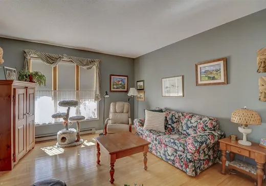 House for sale - 12 Rue Miner, Buckingham, J8L 3P5