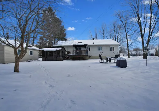 House for sale - 1 Av. du Centre, Saint-Christophe-D'Arthabaska, G6R 0C2