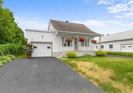 1 1/2 Storey for sale - 415 Boul. St-Pierre, St-Raphael-de-Bellechasse, G0R4C0