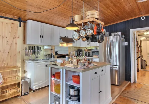 Maison à vendre - 11 Rue du Carrefour, Sainte-Brigitte-de-Laval, G0A 3K0