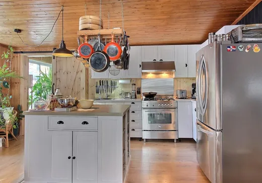 Maison à vendre - 11 Rue du Carrefour, Sainte-Brigitte-de-Laval, G0A 3K0