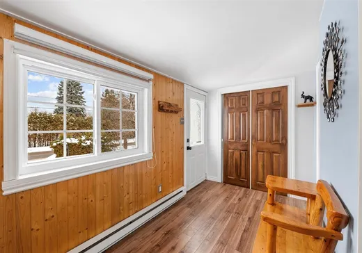 Maison à vendre - 2311 1re Rue, Sainte-Sophie, J5J 2R7