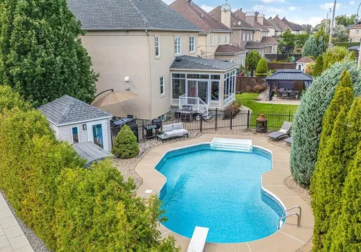 Maison à vendre - 411 Rue de St-Servan, Montréal (Saint-Léonard), H7X 4B4