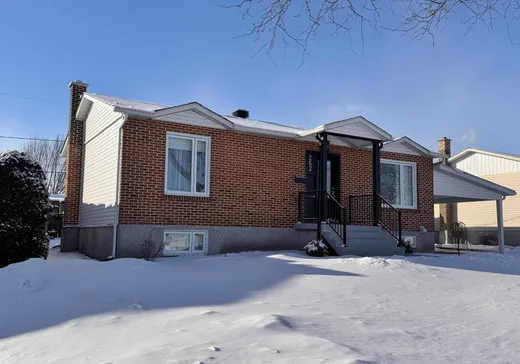 Maison à vendre - 262 Rue Brignon, Granby, J2G 9E2