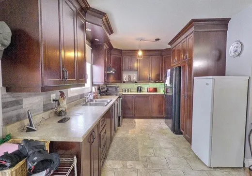 House for sale - 112 Rue Dusseault, Val des Sources, J1T 3M7