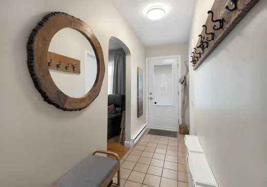 House for sale - 257 Rue St-Hubert, Val des Sources, J1T 1Z7