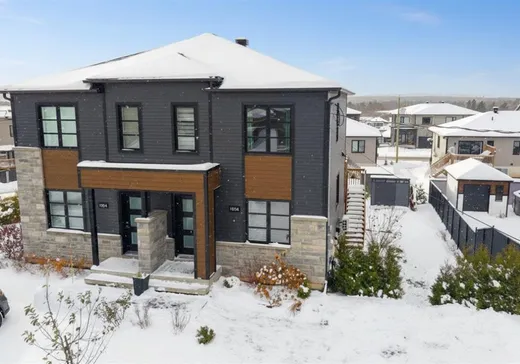 Two or more stories for sale - 1058 Rue Berger, Sherbrooke, J1N1G3