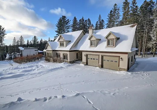 Maison à vendre - 709 Rue Wintle, Saint-Georges, G5Y 0G6