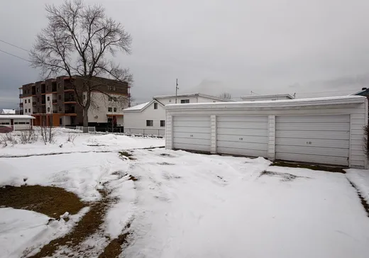 Maison à vendre - 623 Rue Castelnau, La Tuque, G9X 2P2