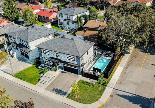 Maison à vendre - 5540 Rue De Foucauld, Montréal (Saint-Léonard), H1R 1G9