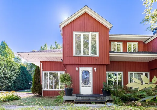 Maison à étages à vendre - 27 Ch. de St-Moritz, Saint-Sauveur, J0R1R2