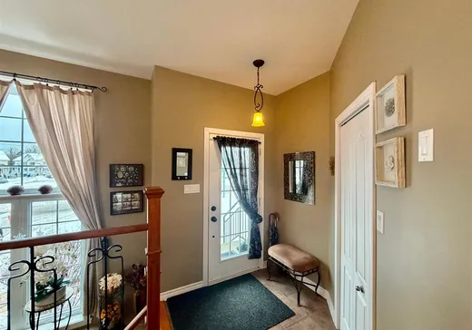 Maison à vendre - 5 Rue Kenny, Lachute, J8H 0K3