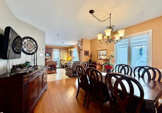 Maison à vendre - 5 Rue Kenny, Lachute, J8H 0K3