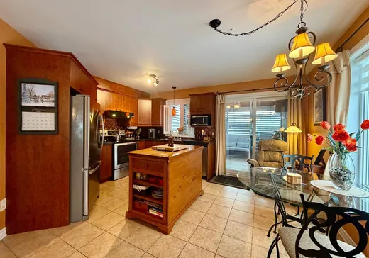 Maison à vendre - 5 Rue Kenny, Lachute, J8H 0K3