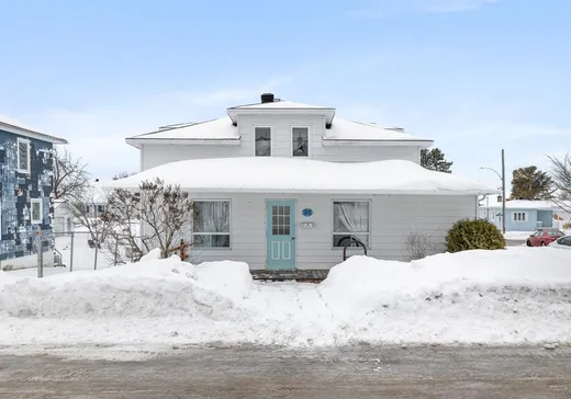 Un étage et demi à vendre - 23 Rue St-Cajetan, Armagh, G0R1A0