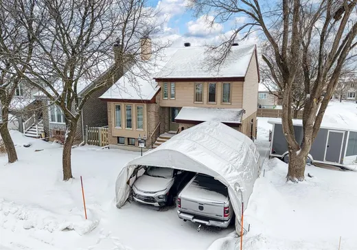 Maison à vendre - 4743 Rue Joseph-Poulin, St-Hubert, J3Y 8W5