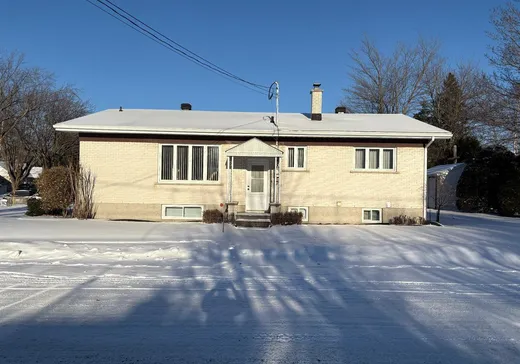Maison à vendre - 248 Boul. Garon, Drummondville, J2C 4A2