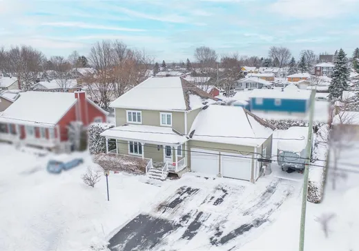 Maison à vendre - 247 Rue Taschereau, St-Germain-De-Grantham, J0C 1K0