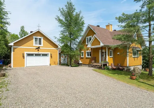 House for sale - 12 Rue de l'Intimité, Eastman, J0E 1P0