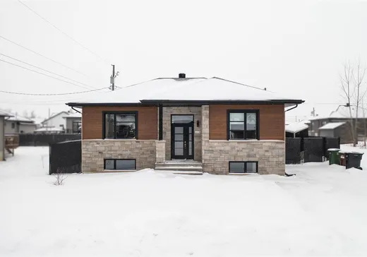 Bungalow à vendre - 620 Rue des Appalaches, Drummondville, J2E0G5