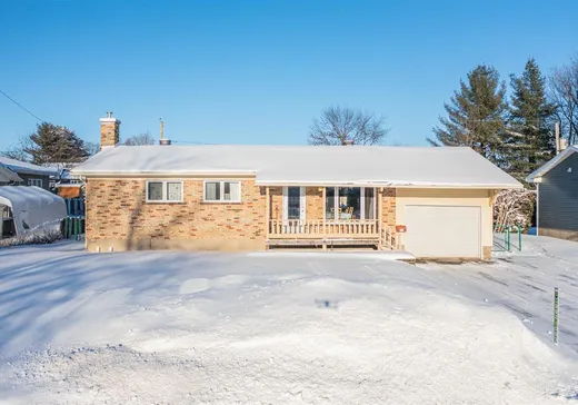 Bungalow à vendre - 39 Rue Dunant, Victoriaville, G6P6T5