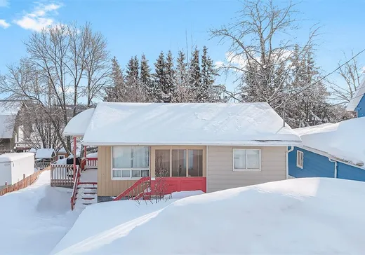 Maison à vendre - 339 Rue Principale, Rimouski, G0K 1M0
