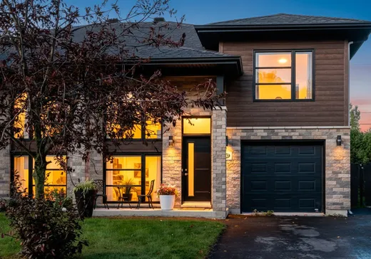 House for sale - 1037 Rue Paul, Saint-Amable, J0L 1N0