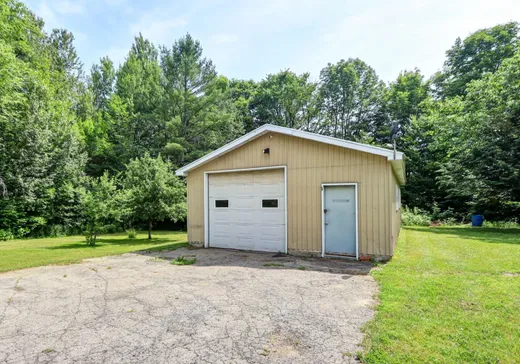 Maison à vendre - 67 Ch. du Lac-Charest, Grenville, J0V 1B0