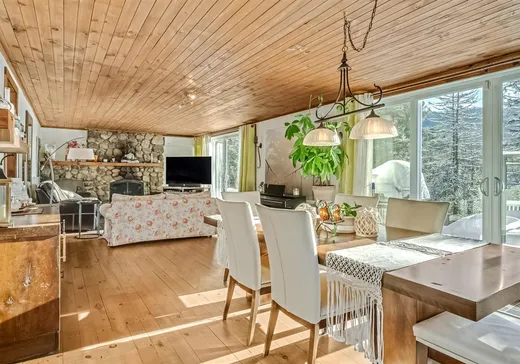 Maison à vendre - 977 Ch. Notre-Dame, Sainte-Adèle, J8B 1S4