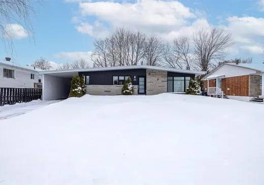 Bungalow à vendre - 260 Rue Beauchemin, Massueville, J3P2N6