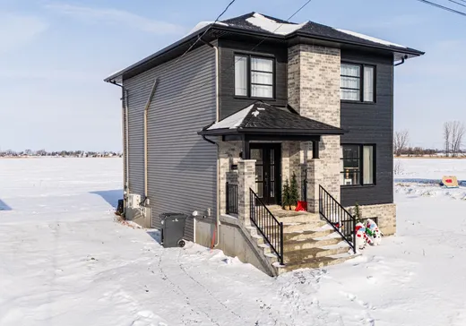 House for sale - 47 Rue des Récoltes, Sainte-Barbe, J0S 1P0