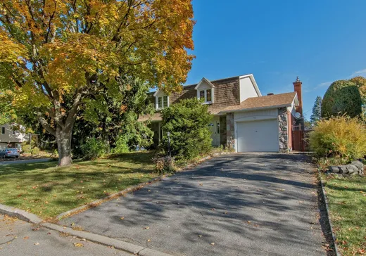 Maison à vendre - 76 Rue Montague, Kirkland (Île de Montréal), H9J 2S6