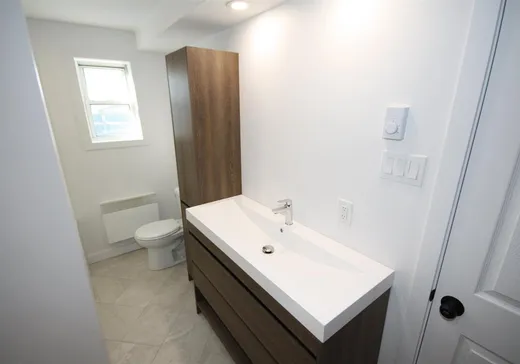 Maison à vendre - 208 Rue Isabella, Lachute, J8H 2B4