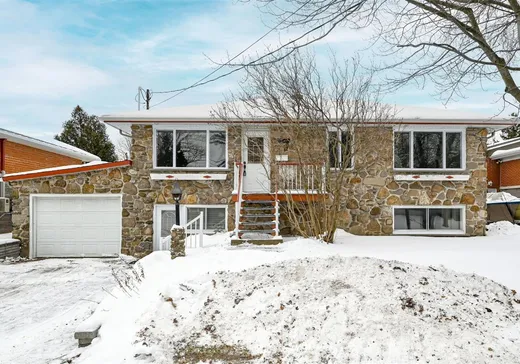 Bungalow à vendre - 1840 56e Avenue (P.-a.-T.), Montréal (Est), H1A2S1