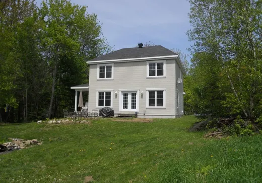 Maison à vendre - 160 Ch. Godefroy, Ste-Anne-Des-Lacs, J0R 1B0