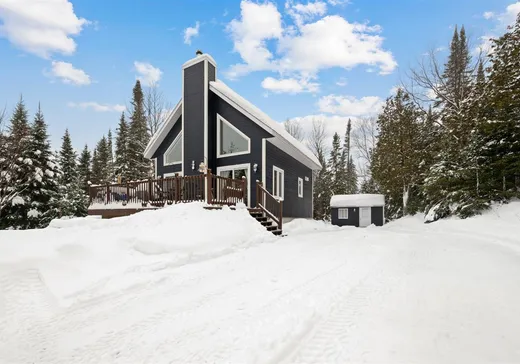 Two or more stories for sale - 1951 Ch. du 9e-Rang, Ste-Lucie, J0T2J0