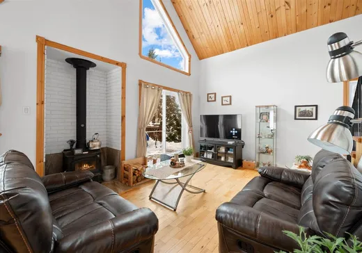 House for sale - 1951 Ch. du 9e-Rang, Ste-Lucie, J0T 2J0