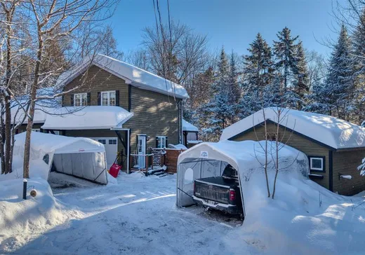 Maison à vendre - 11 Ch. des Pavots, Ste-Anne-Des-Lacs, J0R 1B0