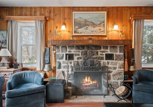 Maison à vendre - 233 Rue d'Aspen, Sainte-Adèle, J8B 2Z2