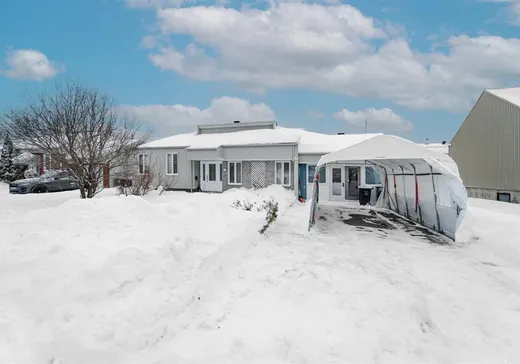 Maison à vendre - 27 Rue Gilbert, Chicoutimi-Jonquière, G6J 1P8