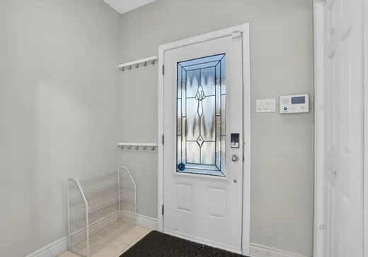 Maison à vendre - 225 Rue Sylvain, Saint-Calixte, J0K 1Z0