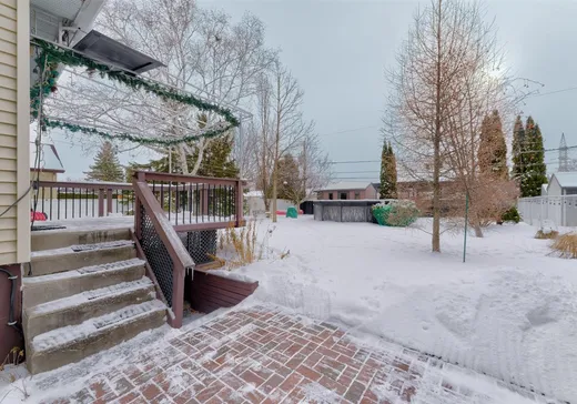 House for sale - 5785 Boul. St-Laurent, Sainte-Catherine, J5C 1B2