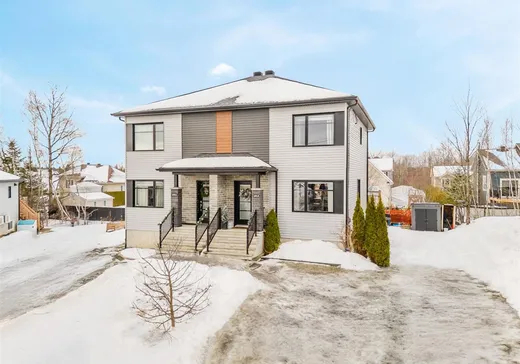 Two or more stories for sale - 1015 Rue Boivin, Sherbrooke, J1N1B6