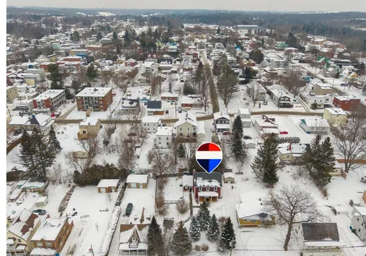 Maison à vendre - 42 1re Avenue, Windsor, J1S 2A3