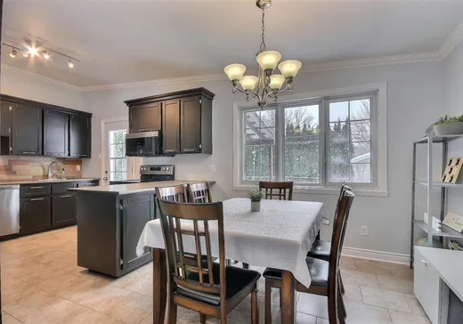 Maison à vendre - 44 Rue Longueuil, Repentigny, J6A 3X5